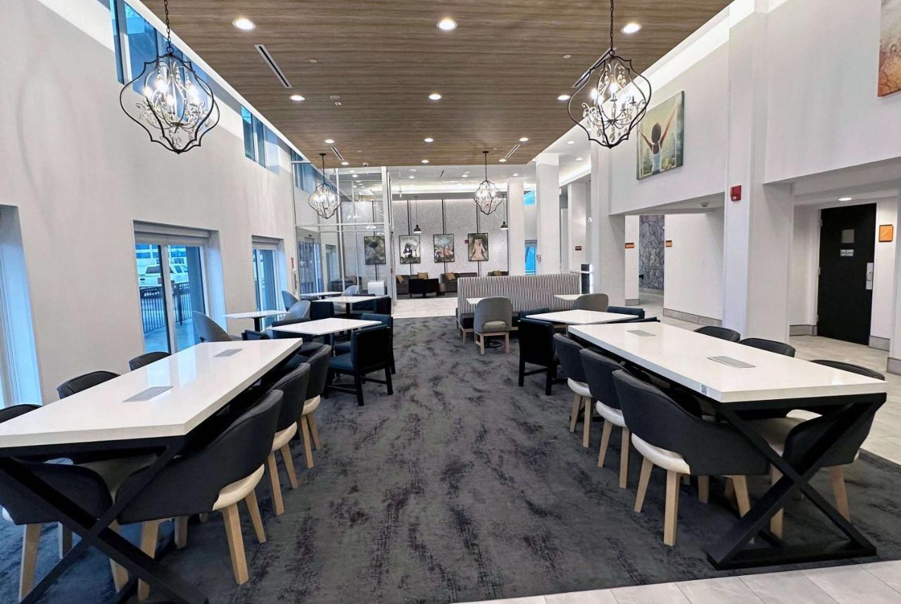 Hotel La Quinta By Wyndham Chicago O'Hare Airport à Rosemont Extérieur photo